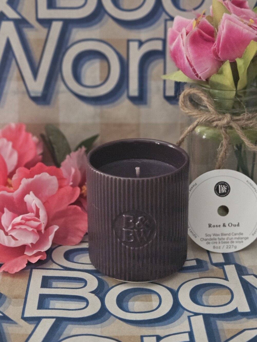 NWT Bath and Body Works Rose & Oud Single Wick Candle in Ceramic Jar - Purple - Picture 3 of 5